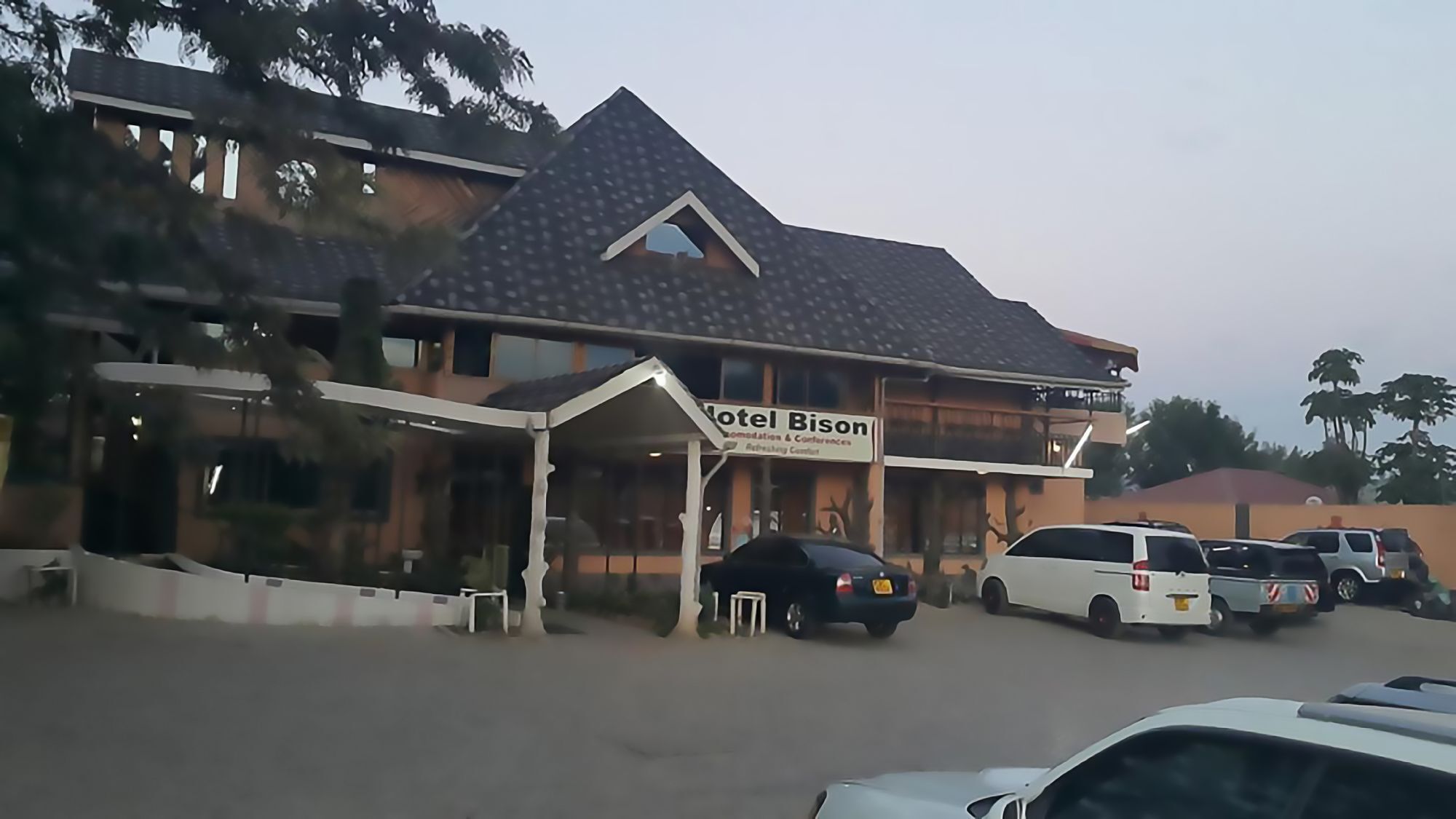 Bison Hotel Nakuru Exterior foto